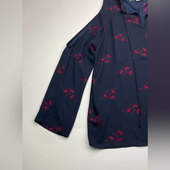 LOFT Women's Size Large Cold Shoulder Blue Floral Long Sleeve V-Neck Blouse - Picture 7 of 14
